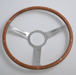 17 inch Laminated Wooden Rivet Classic Steering Wheel with 3 Spoke Polished for GMC Chevy Timber steering wheel
